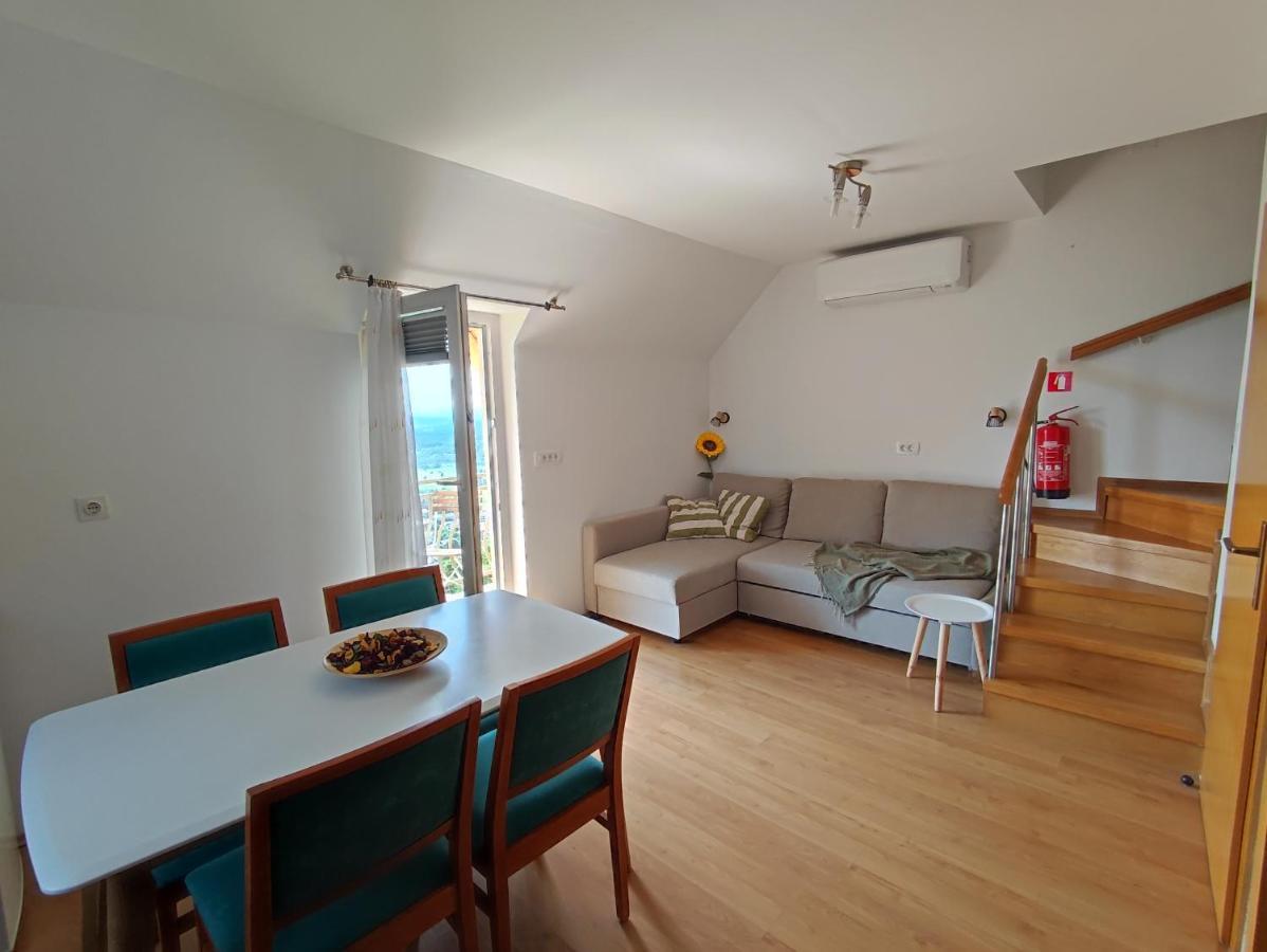 Zidanica-Vineyard Cottage Jakse Semic Dış mekan fotoğraf