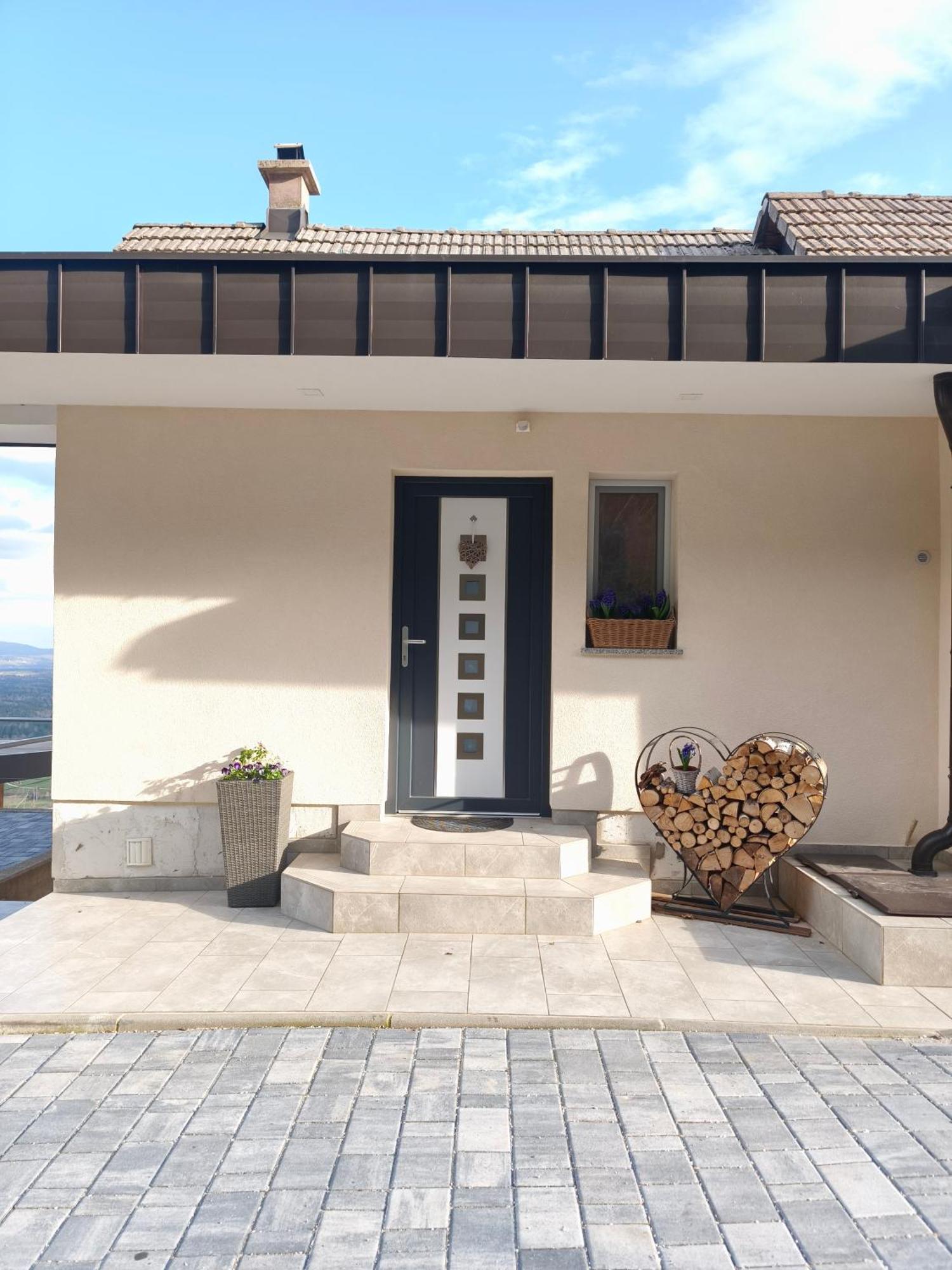 Zidanica-Vineyard Cottage Jakse Semic Dış mekan fotoğraf