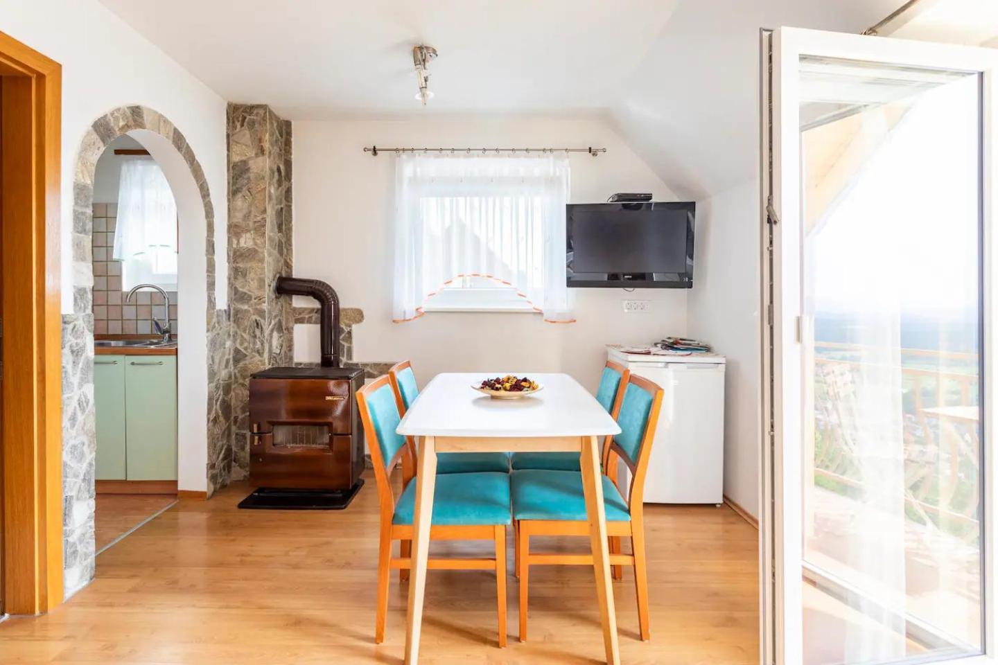 Zidanica-Vineyard Cottage Jakse Semic Dış mekan fotoğraf