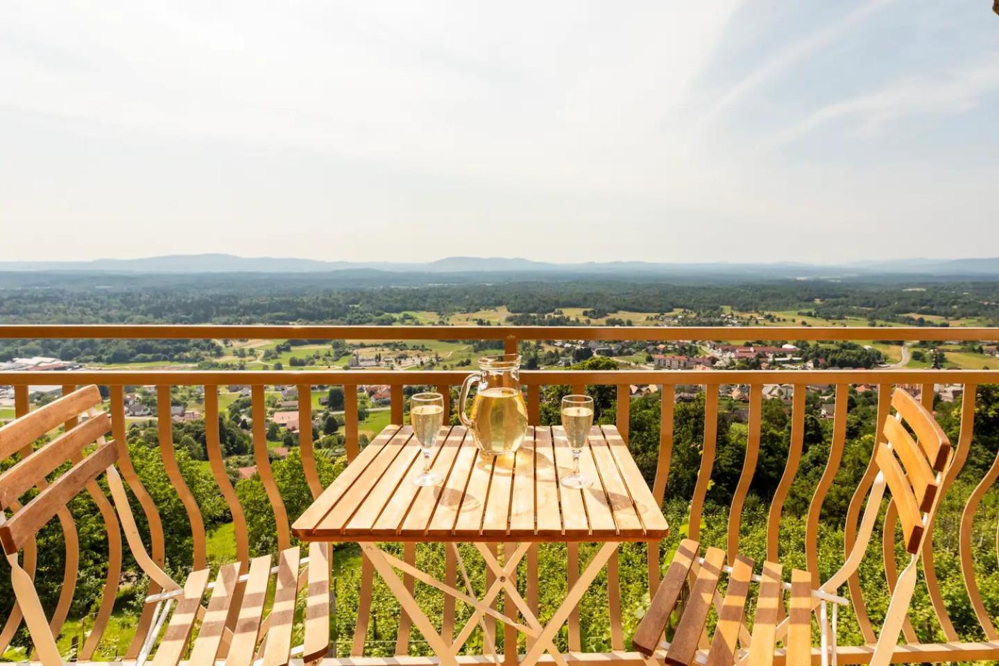 Zidanica-Vineyard Cottage Jakse Semic Dış mekan fotoğraf
